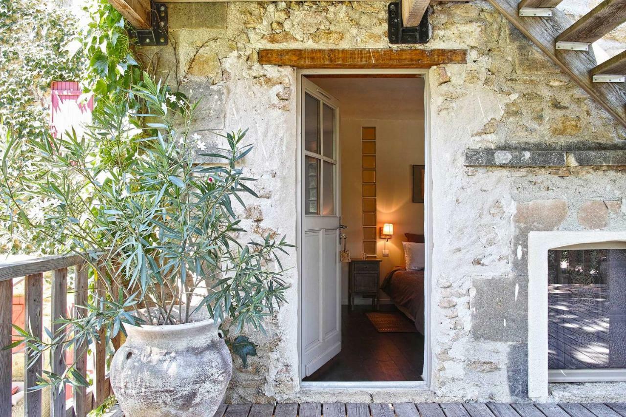 Le Moulin De Picaud Bed and Breakfast Grans Exterior foto
